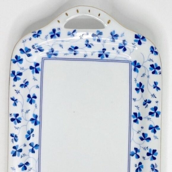 L Godinger & co Blue Belle floral entertaining bread tray 16” x 6” - Picture 3 of 7